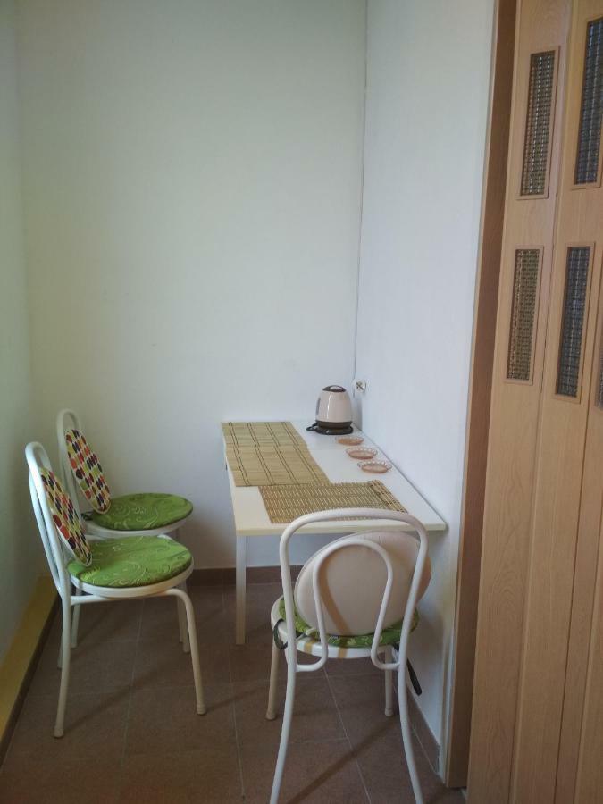 Apartmani Carevic Baška Voda Exterior foto